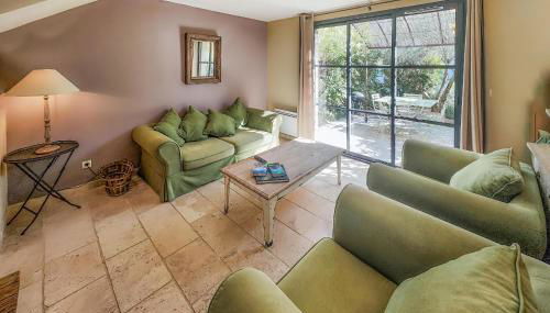 2 Bedroom Cozy Home In Saint-Laurent-De-La-Ca - Foto 3