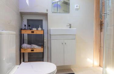 Nest Apartment - Photo 25