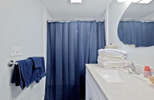 Back Cove - Large Sunny 2 Bedroom Condo - Foto 12
