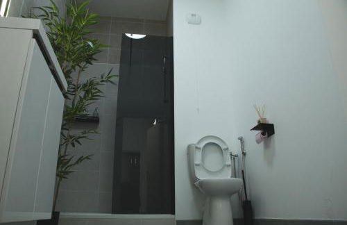 DaLoospa proche Paris, Aéroport Cdg Design&Spa Parking privé - Foto 8