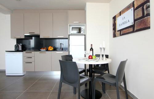 Pierre & Vacances Barcelona Sants - Foto 1