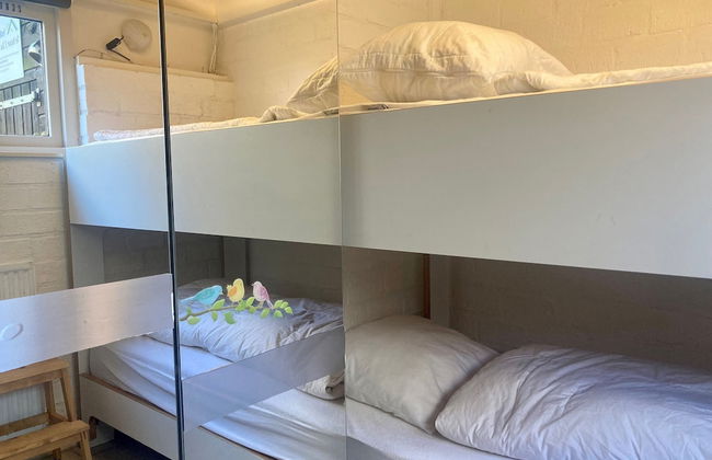 Holiday Home - 8 Persons - With Sauna at the Lauwerslake Near Wadden Sea - Photo 2