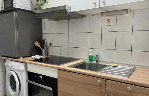 Élégant T2 au Calme Absolu avec Terrasse & Parking à 2 pas de la gare et Jardins du château de Versailles à 5 min - Foto 11