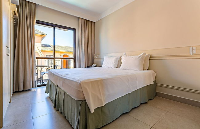 Estúdios Modernos em Resort pé na areia - Jurerê Beach Village JBVJR - Foto 40