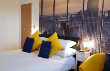 The New Yorker Mini Studio Parking Available - Foto 4