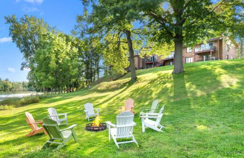 Family Fun on Cross Lake! Darts, Games, Smart TVs - Foto 2