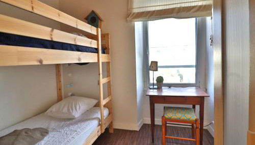 Maison ensoleillée proche plages à 200m - FR-1-813-22 - Photo 4