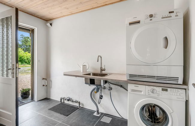 "Lavrans" - 2.5km from the sea - Foto 8