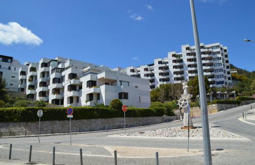 Amazing Beach & Pool Apartment with Garden - Foto 15