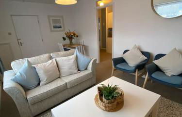 Eremue Court Hideaway Yarmouth IOW - Photo 3