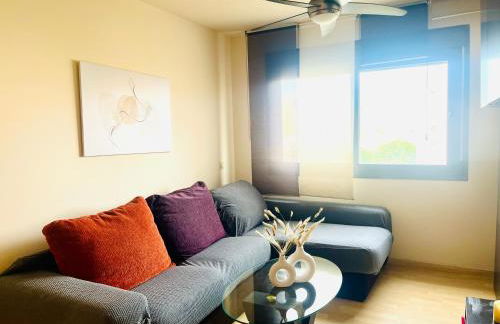 Apartamento Ideal con Vistas y Parking - Photo 2