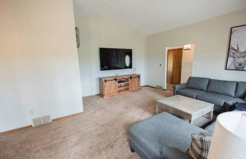 Sherwood Forest Park- 6BD/3BA on Private Ohio Land - Foto 4