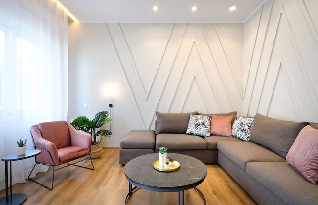 The Flirty Athens - Foto 1