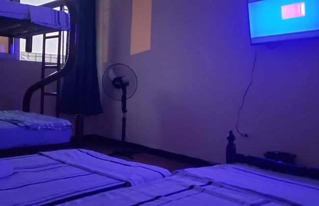 Mom's House Granada - Photo 19