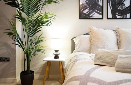 NEW! 2BR in Stephenson House - Foto 6