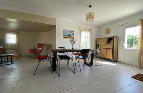 Maison d'Évasion entre Plage et Forêt - Charme et Confort à Deux Pas de l'Océan - Foto 3