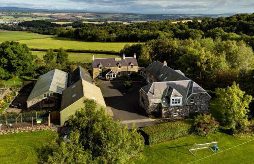 The Studio at Pitmeadow Farm - Photo 1