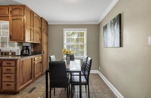 The Retro Pad - Large Yard and Foosball Table - Photo 20