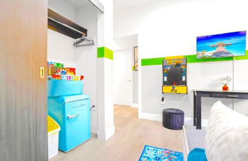 B- InstaWorthy & Family-Friendly NoHo Gem- Near Universal & Hollywood with Parking, Games, and Hot Tub - Foto 21