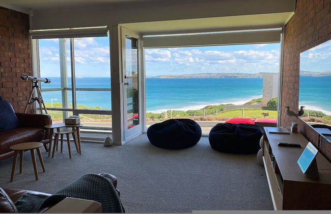 Southern Sands Beachfront Apartment - Photo 1