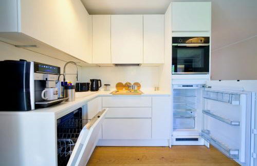 EDLER WOHNRAUM Schwanenteich-Oase mit Balkon, Kaffeevollautomat, Lift & Parkplatz - Foto 16