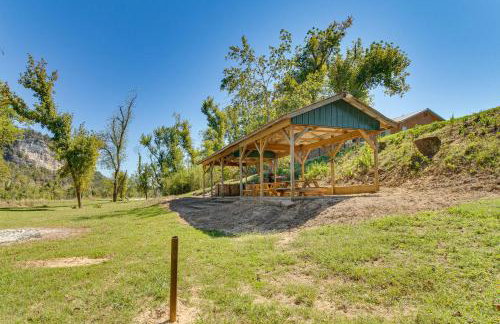 TroutFest Riverfront Norfork Home, Great Fishing - Foto 29