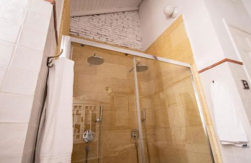 Villa Regionalista principios Siglo XX 1919 -Pedregalejo-Baños del Carmen-A UNOS METROS DEL MAR!!! PISCINA CLIMATIZADA BAJO PETICION - Photo 43