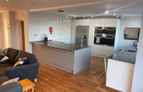 Dog friendly, Roof top hot tub, Panoramic views. - Foto 42