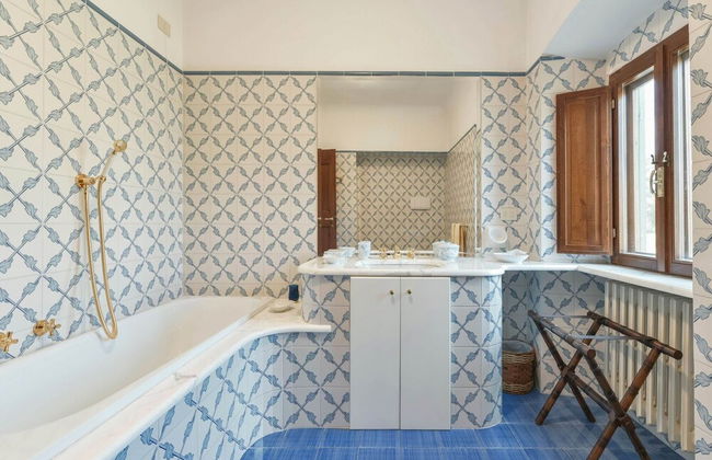 Restful Holiday Home in Reggello With Swimming Pool - Foto 71