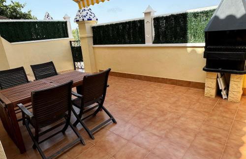 Adosado nuevo con piscina Gran Alacant - Foto 3