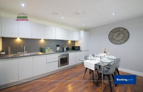 Last-Minute Offer l Exclusive Deal on 2-Bed, 2-Bath for 4! l Manchester City Loft by Hedgerow - Foto 2