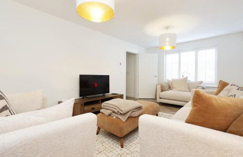 Contractor 4 Bed 3 Bath House Near Airport Parking Barry Island with Parking - Foto 62