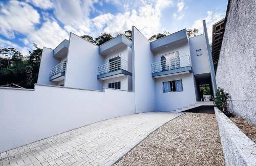 Casa Nova e Completa | 2 Suítes com Ar | Área Gourmet | 2 Vagas - Foto 31