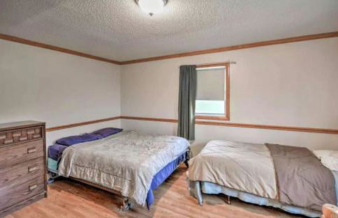 Spacious Family Lake Vacation Rental near St David, Maine - Foto 12