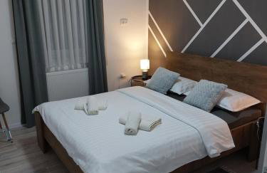 Two Bedroom Apartment - Photo 13