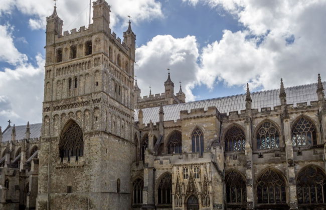 Cathedral View in Exeter - Photo 51