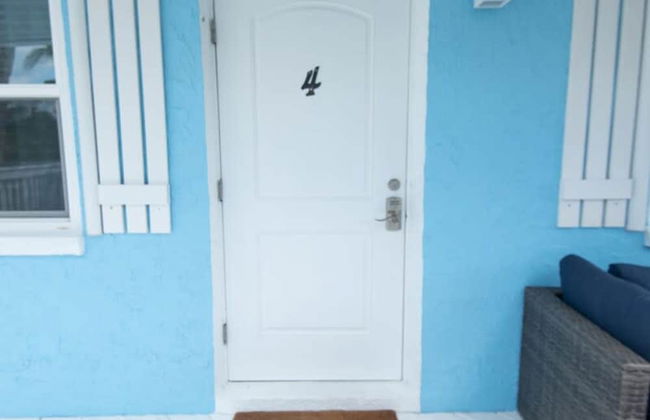 Clean Spacious Waterfront 2bd 2ba Sleeps 8 - Photo 23