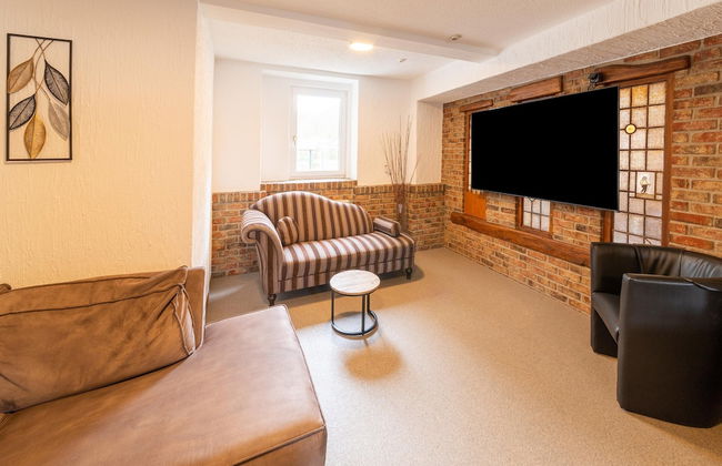 Grosse Gruppenunterkunft im Nationalpark Eifel mit Bar und Terrasse - Foto 48