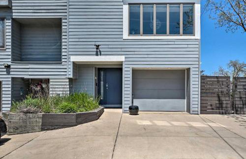 Lakefront Family Retreat with Grill Steps to Beach! - Foto 30