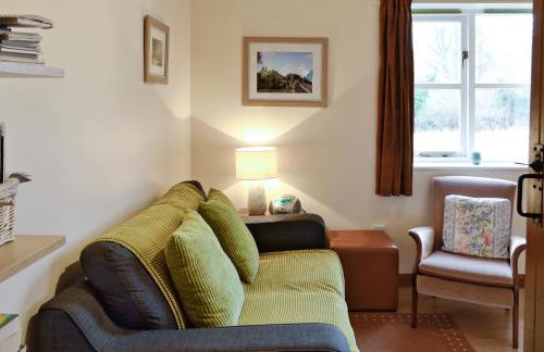 Rose Cottage - W41462 - Photo 2