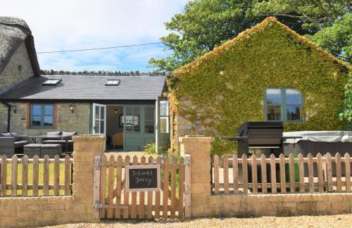 2 Bed in Ventnor oc-88857 - Photo 2