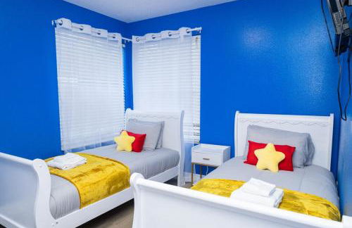 3BR Disney Home with Pool , Arcade and Hot Tub - Photo 20