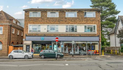 Beautiful apartment in Claygate Close to London - Foto 2