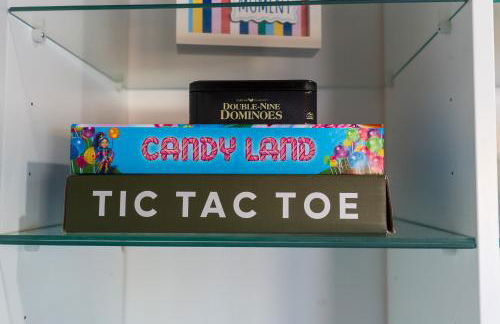 Yellow Door Oasis airport, cruise port and beach close-by - Foto 7