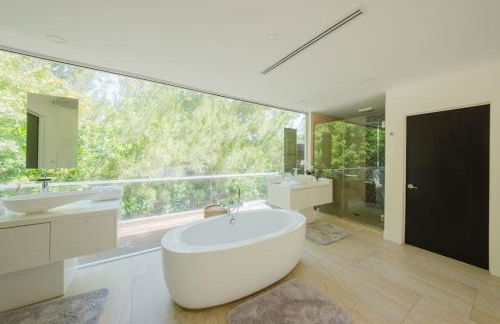 Beverly Hills Ultra Luxury Villa with Pool and Theatre - Foto 54