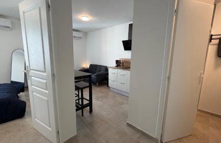 logis des Adhemar ,apparts cosy centre ville ,sejour-tricastin - Foto 19