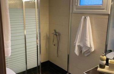 Rustic- Chic Villa in a Private Olive Grove - Filiatra - Foto 8