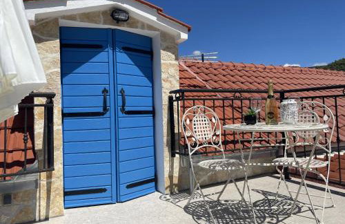 Holiday Home Cherry with pool - Photo 2