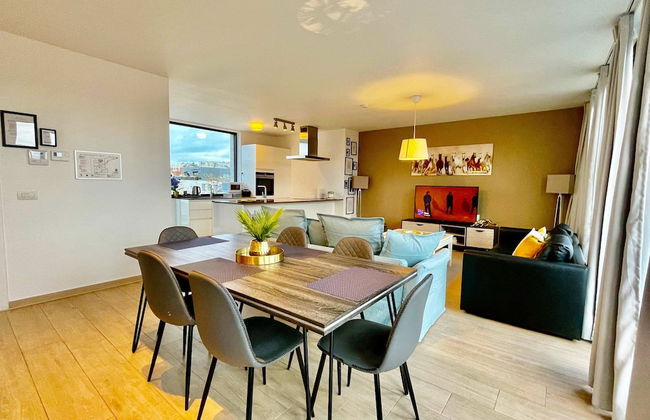 Modern 2BR Penthouse Near Diamond District by Oneluxstay - Foto 28