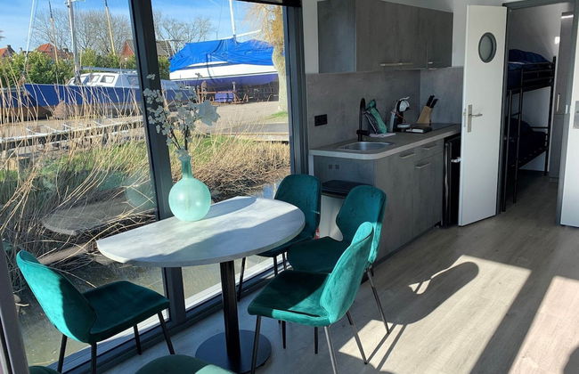 Waterfront Houseboat Near the Centre - Foto 11